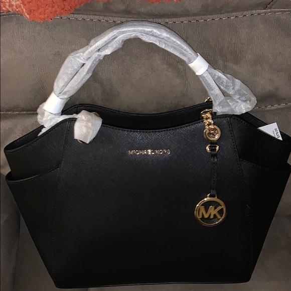 Michael Kors Handbags - Michael Kors Purse